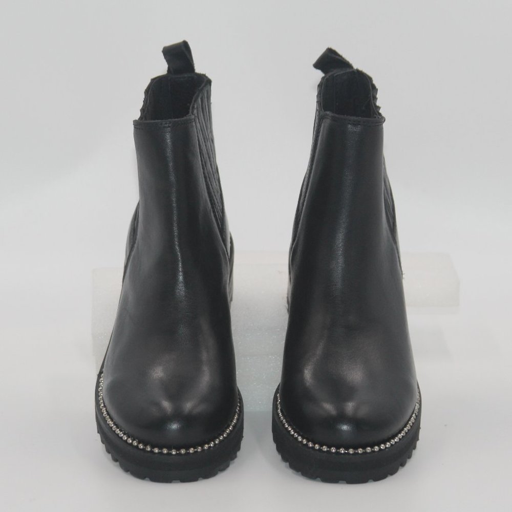 Steve Madden Boots
